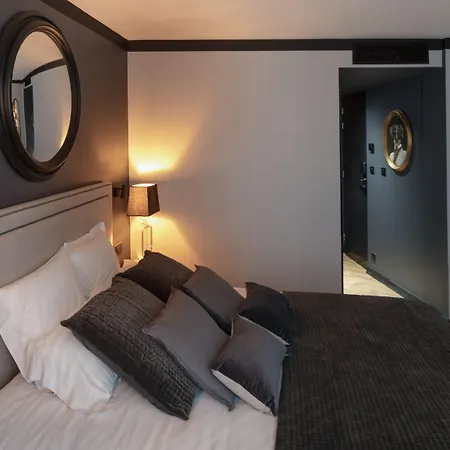 Отель Maisons Du Monde & - 4*