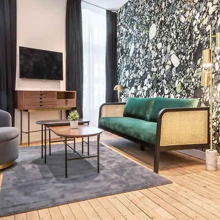 Maisons Du Monde & - Отель