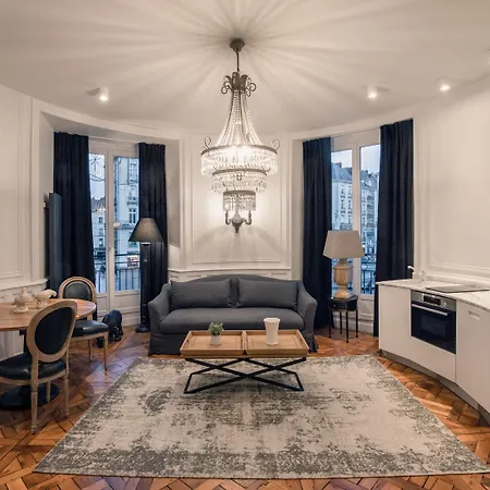 Maisons Du Monde & - Отель