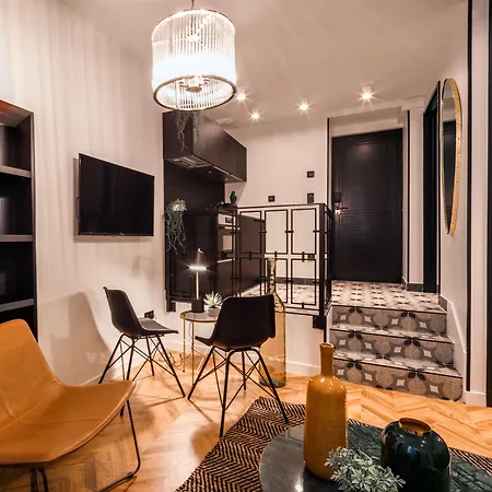 Maisons Du Monde & - 4* Нант