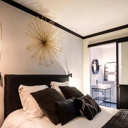 Отель Maisons Du Monde & -