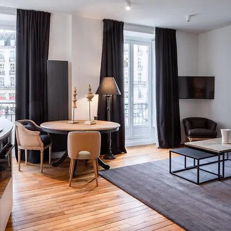 Maisons Du Monde & - Отель Нант