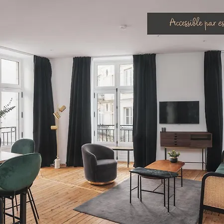 Maisons Du Monde & - 4* Нант